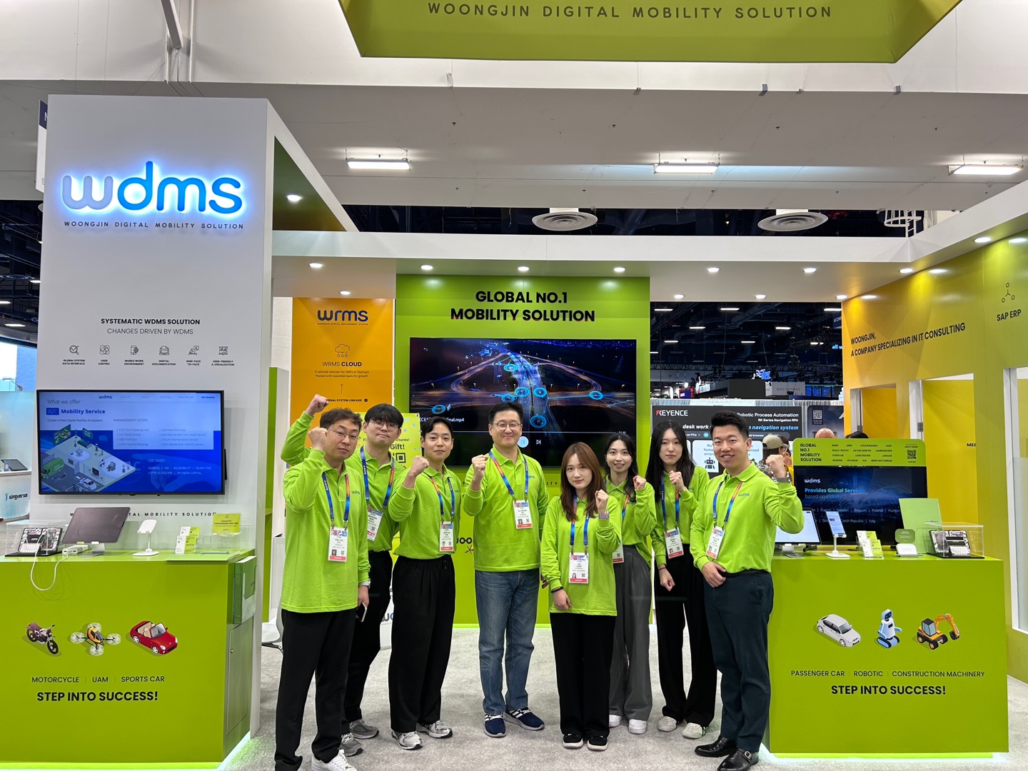 WDMS booth team, CES 2025
